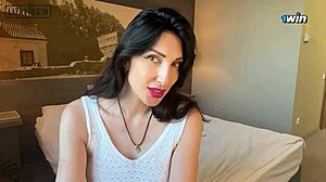 Meeting my girlfriend's hot stepmom 😍 she looks so tempting!