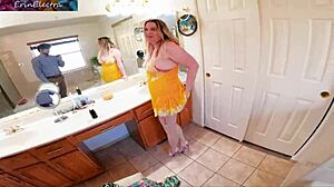 hot wife takes contractor cock deep