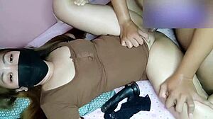 puas banget ngentot istri orang sampe crot dalam