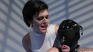 Crossdressing shemale anal fucks detective bent over doggy hardcore