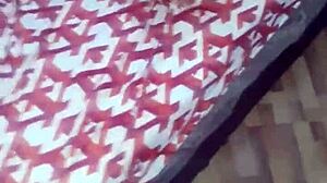 Quieres ver trio caliente con gordita morenita?