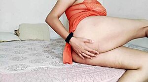 Sexy Nisha Bhabhi Fingers Cucumber Deep in Tight Pussy for Ex-Boyfriend