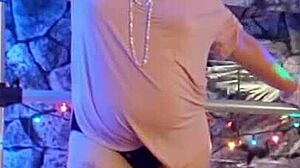 Hotwife Steffi Dances Her Huge Pussy Lips Dirty