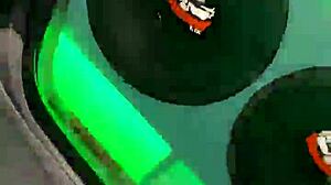 gordinha gostosa teen flaunts her big round ass curves perfectly