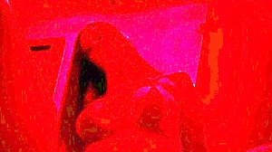 italian milf huge tits dancing horny in club 🔥🍑😈💦