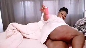 nigarchrist update 1382 petal homemade shaved pussy closeup amateur tease