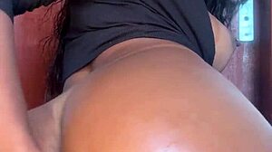 hey babe eat my juicy latina ass right now