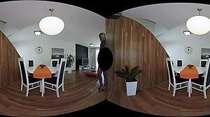 samantha jolie toys her pussy in hot vr action
