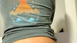 whoa my pussy swallowed that toy whole