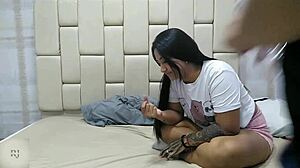 jugando botellita lamemos conchas... anal y pussy hardcore parte 1