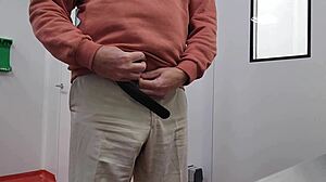 Hospital Flasher Drops Pants for Public Handjob While Nurse Away?