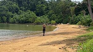 oops, beach handjob turns into public cumshot fuck!