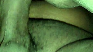 gordinha gostosa teases in casual amateur home play