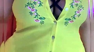 bbw madura licks ass in kitchen 😍 big tits homemade