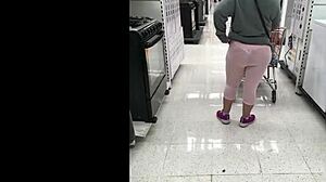 sofi elizabb rocks those pink leggings hot