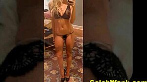 Kate Upton's celebrity pussy up close candid view