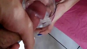 massagem com porra na taça que delícia!