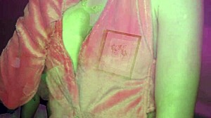 luna lynx's slim body takes intense anal gape ride