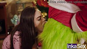Grinch and Victoria Camargo dirty anal Christmas fuck