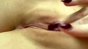 Hot Iranian stepsis accidentally sends big tits masturbation video