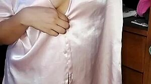 Leaked Video of Nympho Argentine Teacher Fingering Intensely!