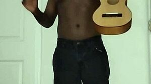 i keep singing and dancing free just for you come watch me shake