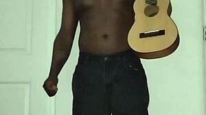 i keep singing and dancing free just for you come watch me shake