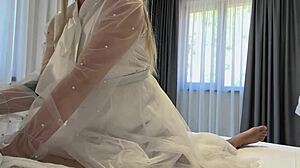 Does this pregnant babe's cowgirl ride on her lover's cock make her belly bounce