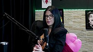 Leticia Braga's Epic Blowjob Demo After Faking Orgasms and Triple Kisses on Sheer Red!