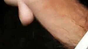 i jerk off in public by the train tracks exposed