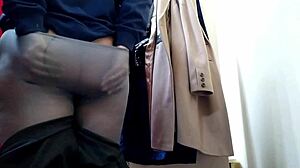 mature stepmom horny wet pussy fitting room bang