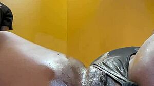 i cream my pussy and ass with machine