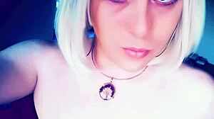 tranny veronica mix shakes huge ass in panties