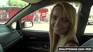Carmen's Crazy Street Blowjob Reality