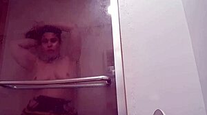 ginger paris pussy drips urine closeup french fetish rip