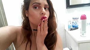 ginger paris pussy drips urine closeup french fetish rip