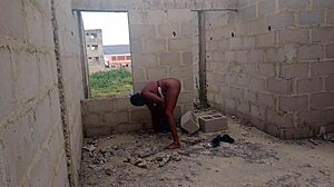 Village Curvy Big Ass Girl Fucks New Boyfriend In Unfinished Building