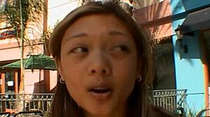 asian girl rubs clit pussy solo play 😈🔥💦