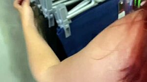 essa vendedora chupou meu pau no provador publico louco