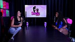 negra safada emily louise pelada peitos grandes buceta pisada gozo