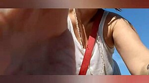 sexy african milf's huge pussy lips exposed!