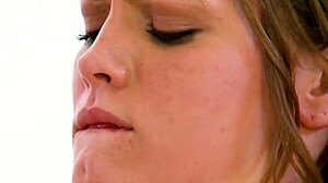 Slim 18yo Natural Tits Teen Deflowered by Masseur Pullout Cum!