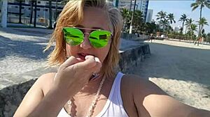 sexy african milf's huge pussy lips exposed!