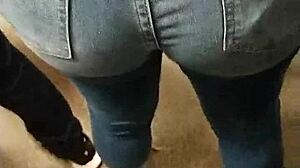 what's that juicy culote hiding on the metro spy cam?