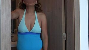 Step-mom shaves her pussy at beach for bikini tease showoff!