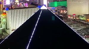 beautiful italian babe's anal ride in vegas... manuel ferrara style 😈🍑