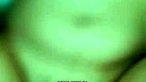 tetas de mi hermanastra en vestido... wanna see them bounce?