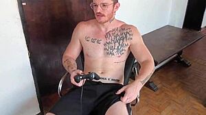 BIG ASS SAFADA FUCKED RAW INSTEAD OF GAMING