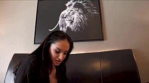 stepmom after workout begs for sheena ryder's deep massage?