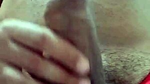 Yuri Gaúcho Brazilian Bear Amateur Handjob Explodes Huge Cumload